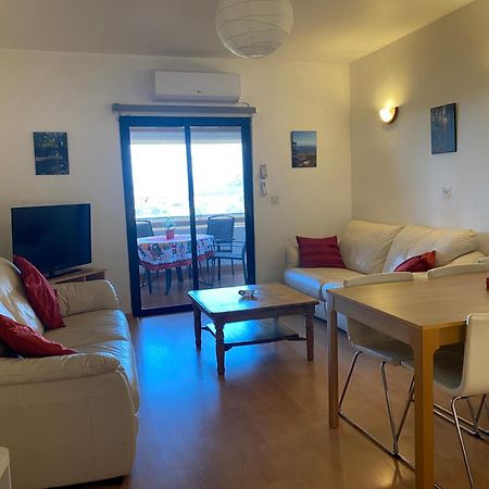 Polis Paul And Maria Sea View Apartment מראה חיצוני תמונה
